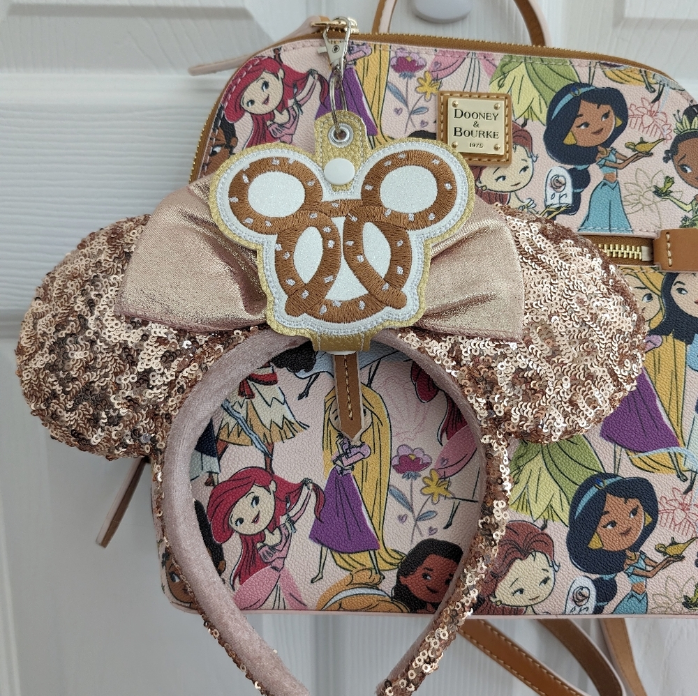 Disney Mickey Pretzel Inspired Mickey Ears Holder